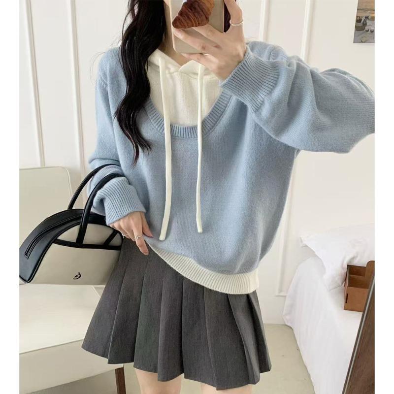 Fake two-piece color matching hooded sweater women's autumn and winter new loose and simple casual style pullover knitted sweater