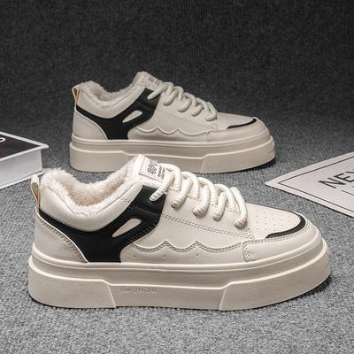 Men's Shoes New Autumn Trend Versatile Velvet Warm Student Sports Leisure Small White Board Shoes Thick Sole Increase