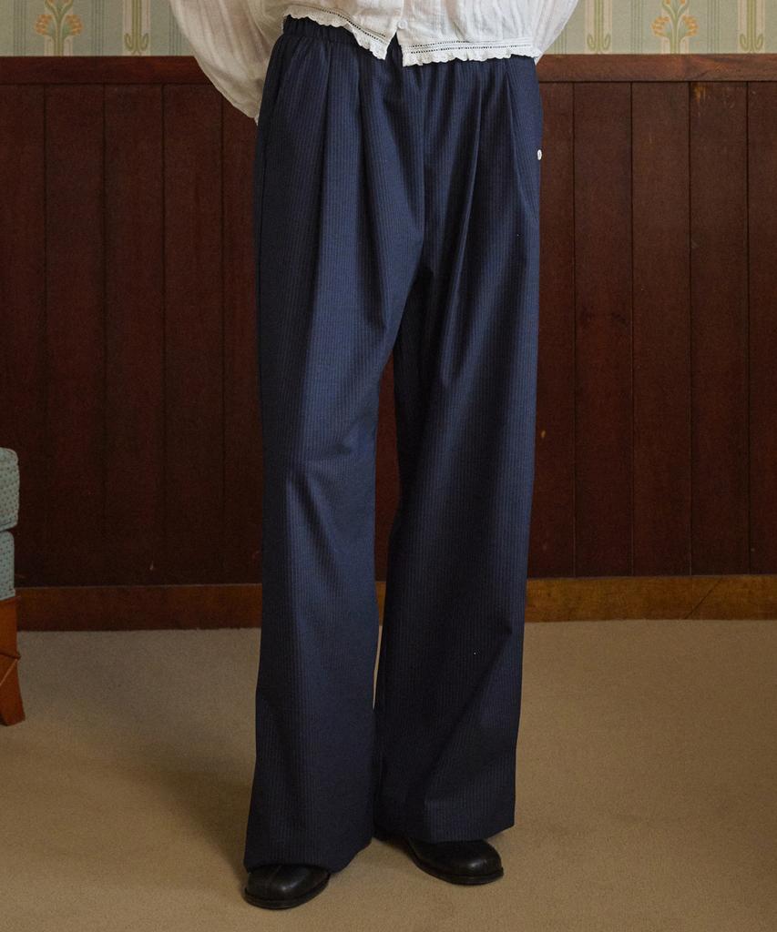 LOSSYROW Two-Tuck Striped Slacks Navy