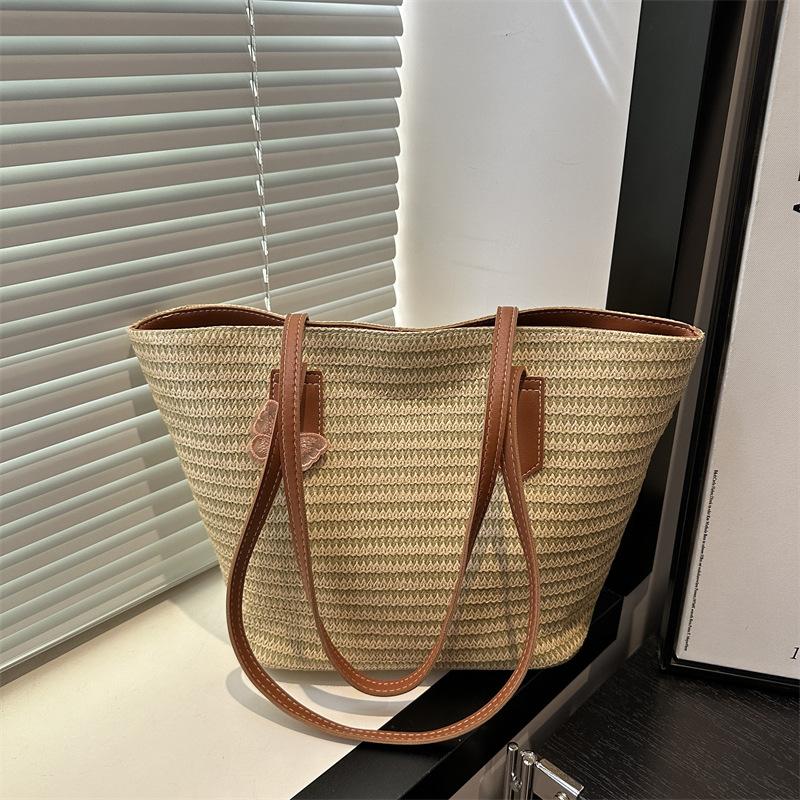 New summer casual woven armpit bag temperament large-capacity splicing contrasting color niche portable shoulder bag women