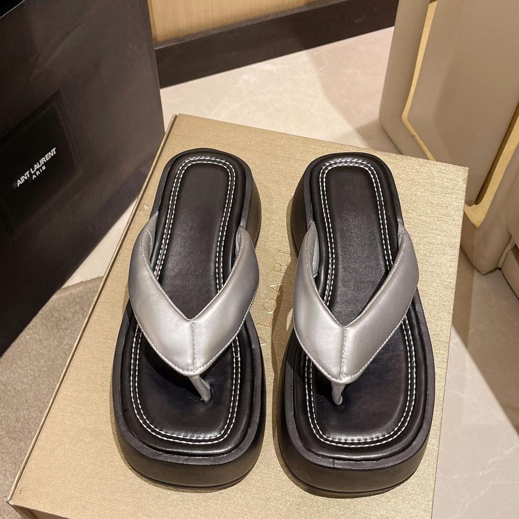 Versatile Skirt Toe Muffin Beach Cool Slippers 2025 New Niche Super Fairy Thick-bottomed Flip-flops Women's Outer Wear