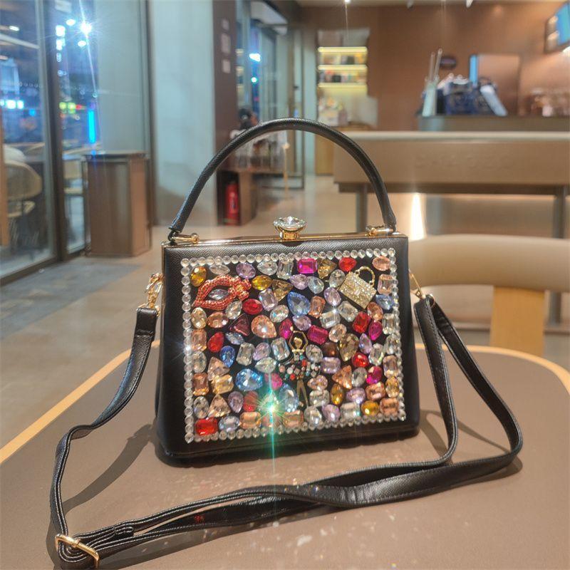Light Luxury New Leather Fashionable Rhinestone Retro Clip Niche Handbag