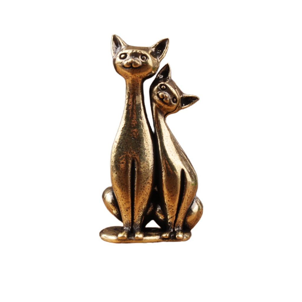 Couple Cat Ornament Vintage Brass Sculpture Art Piece Intertwined Loving Cats Artwork for Home Office Cat Statue Home Decoration