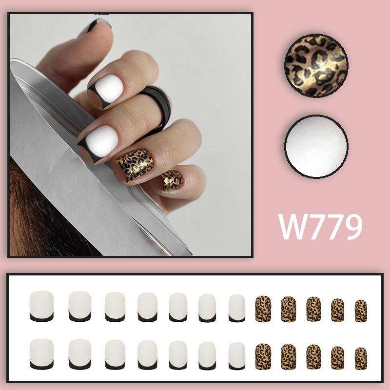 

Матовый черный и золотой леопардовый принт для ногтей - Шикарные и дерзкие носибельные изделия