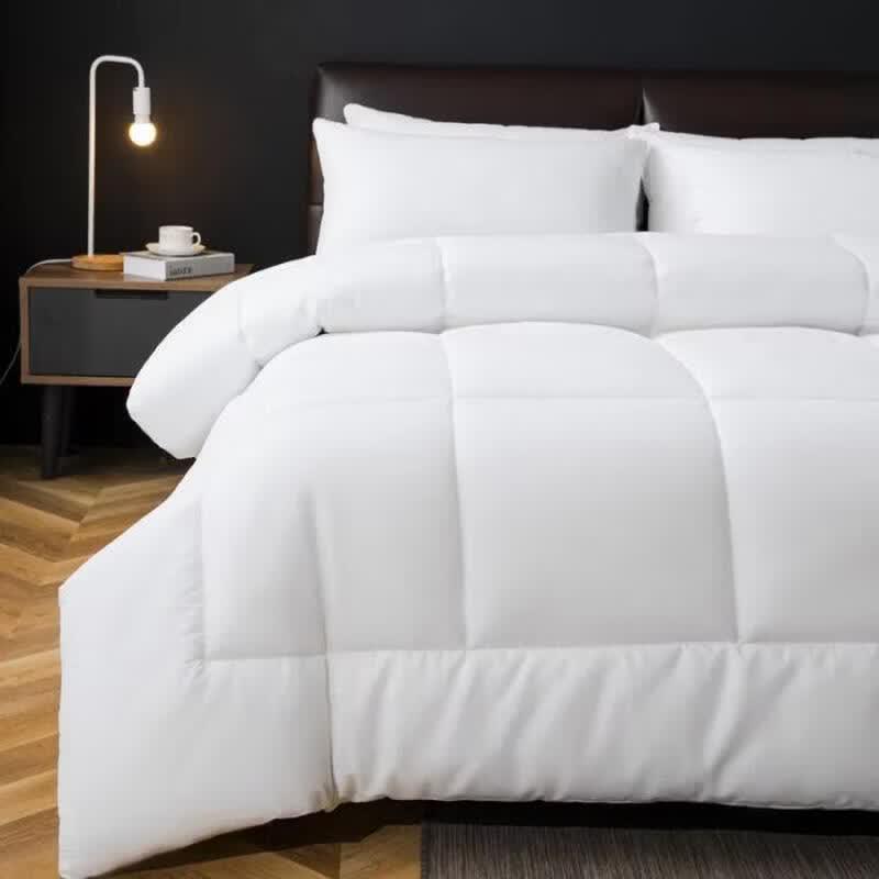 ZLIII Hotel Collection All-Season Down Alternative Duvet