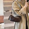 Retro bag women's 2025 new solid color texture shoulder pillow bag niche versatile messenger bag