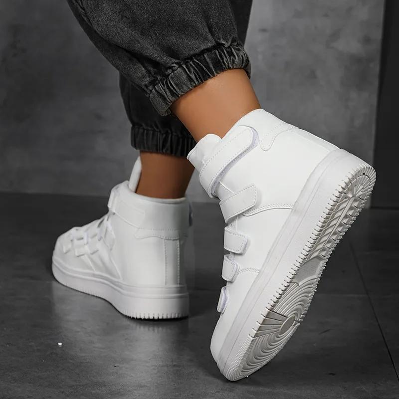 Herrenschuhe High Top Red Canvas Schuh Neue Herren Sneakers Mode Atmungsaktive Canvas Sneakers Rutschfeste Flache Freizeitschuhe