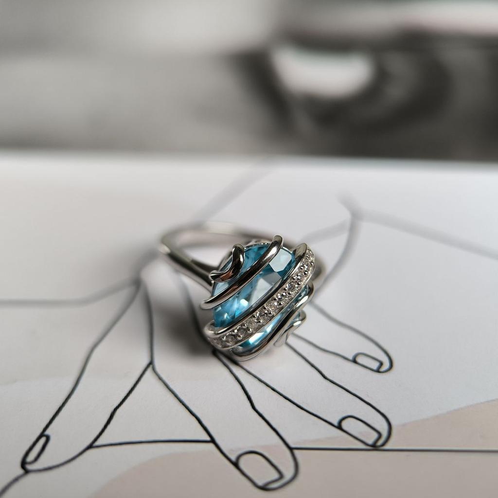 Silberring mit natürlichem Topas 5,98ct, Gewicht des Schmuckstücks 4,94 g (2179702)