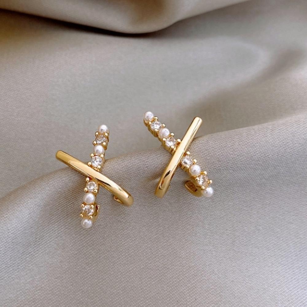 S925 Perlelinje Kubisk Kors Øredobber – Haniel – Fra Korea