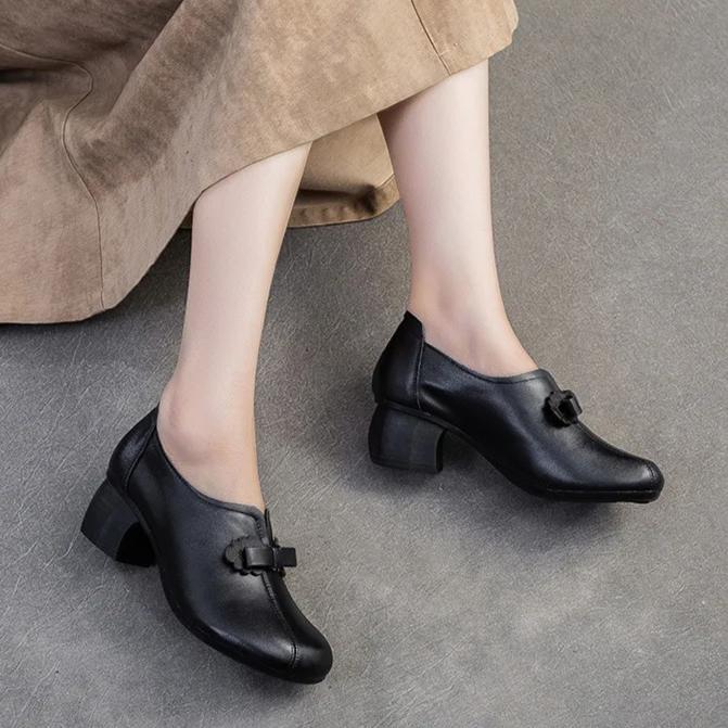 Johnature Retro Dame Hæler Sko Casual Ekte Skinn Pendler Allsidige Dame Slip-on Sko