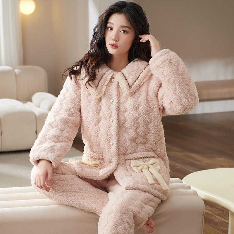 Coral Velvet Quilted Pajamas Women's Winter Three Layer Thick and Fleece Home Wear Women's Winter Flannel Thermal Set