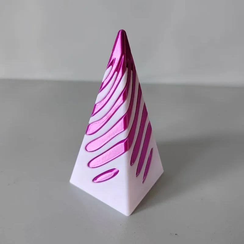 3D Printed Stress Relief Gyro Large 12cm Cone Pyramid Creative Stress Relief Souvenir Home Decor Gifts Accessoires Miniatures