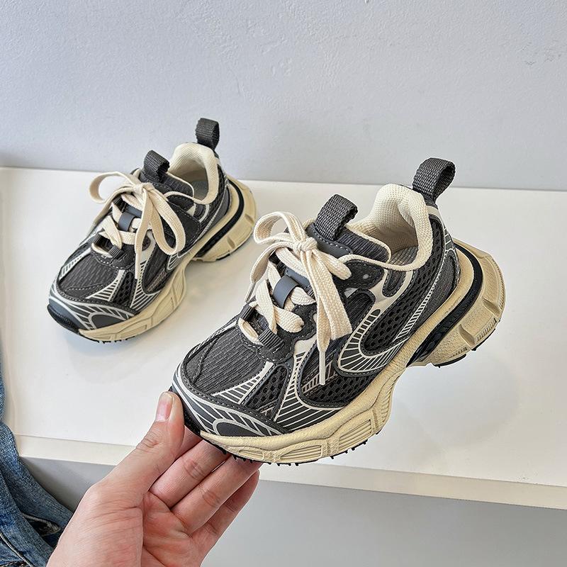 2025 spring new super fire children's sports shoes light and non-slip girls' dad shoes boys' casual shoes