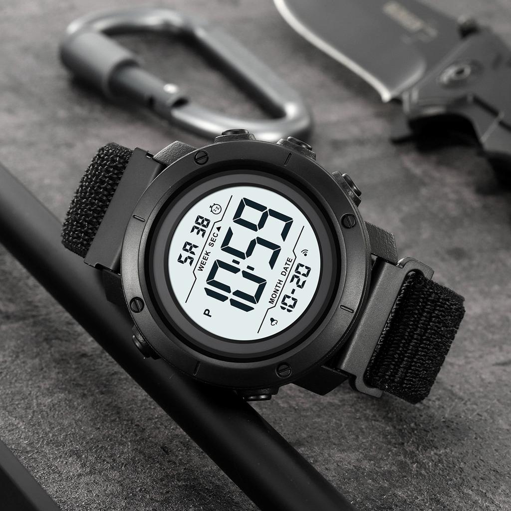 Sports waterproof electronic watch Student party electronic watch Couple multi-function dual-time watch