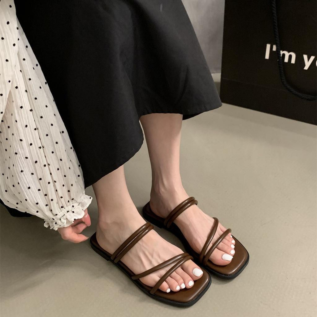 Evening wind one-word slippers women wear in summer 2025 new fairy retro strap flat sandals