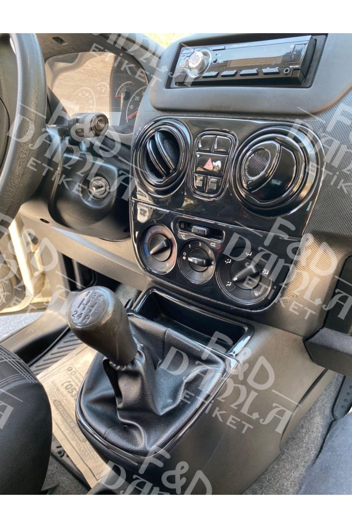 

Fiat Fiorino Torpido, Konsol, Trim, Göğüs Maun Kaplama Parlak Siyah Full Set