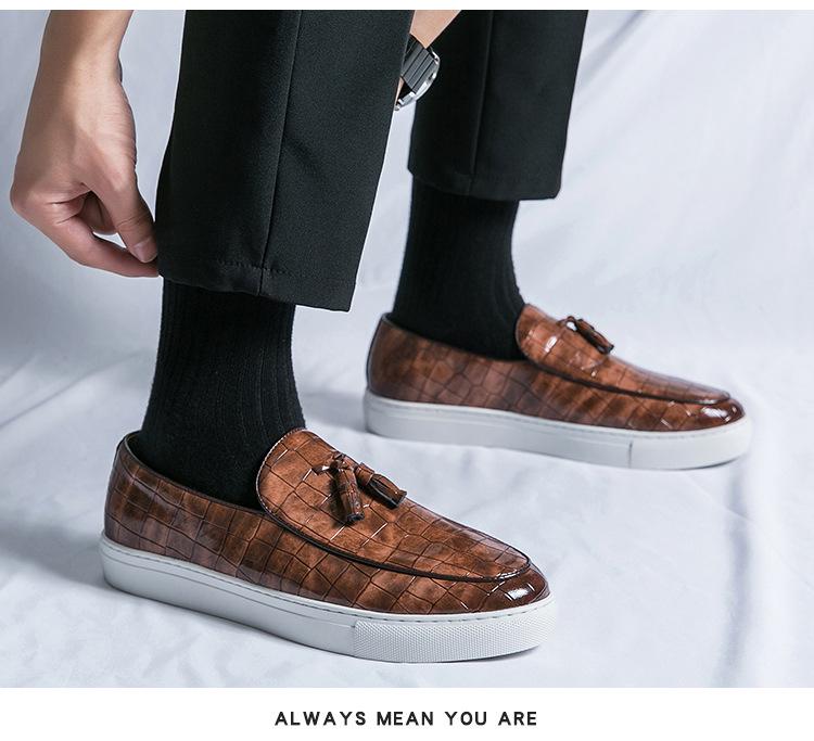 Men's Large Size White Crocodile Pattern Leather Loafers 45-47