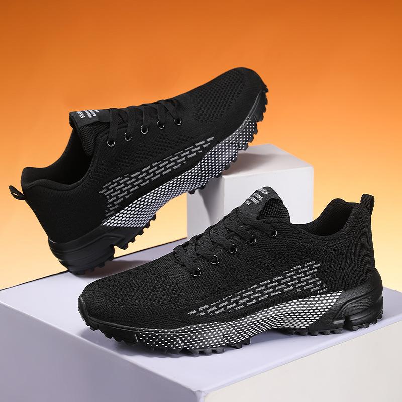 Large size spring men's and women's sports shoes off-road running shoes breathable and lightweight fly-woven mesh shoes couple running shoes