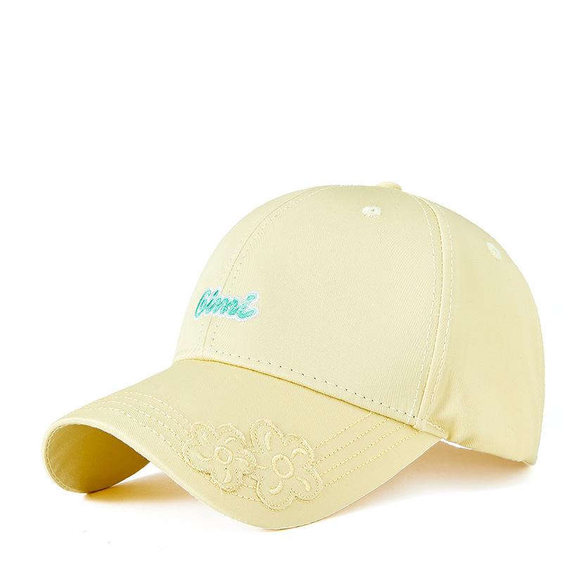 

Весной и летом новая модная бейсболка для гольфа с вышивкой букв для мужчин и женщин, уличная солнцезащитная кепка с утиным язычком для стрельбы на открытом воздухе светло-желтого
