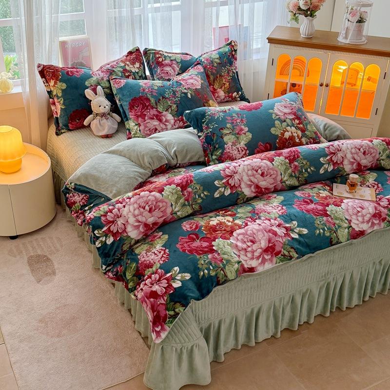 Thickened Milk Fleece Bed Cover Four-Piece Set, Fleece Bed Sheet Quilt Cover, Baby Fleece Three-Piece Set, Bedding