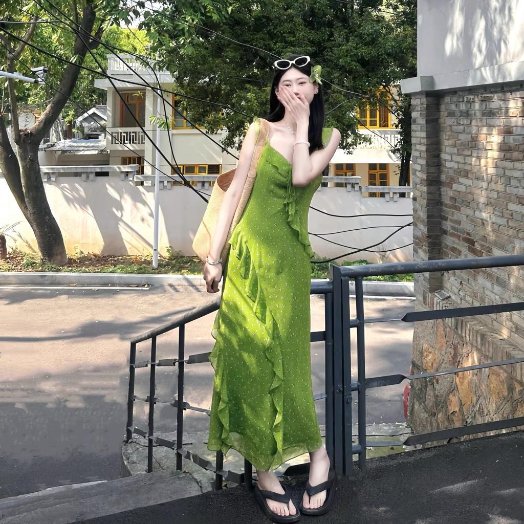2026 new summer new lotus leaf edge green floral suspender dress women's summer Sanya seaside slim dress