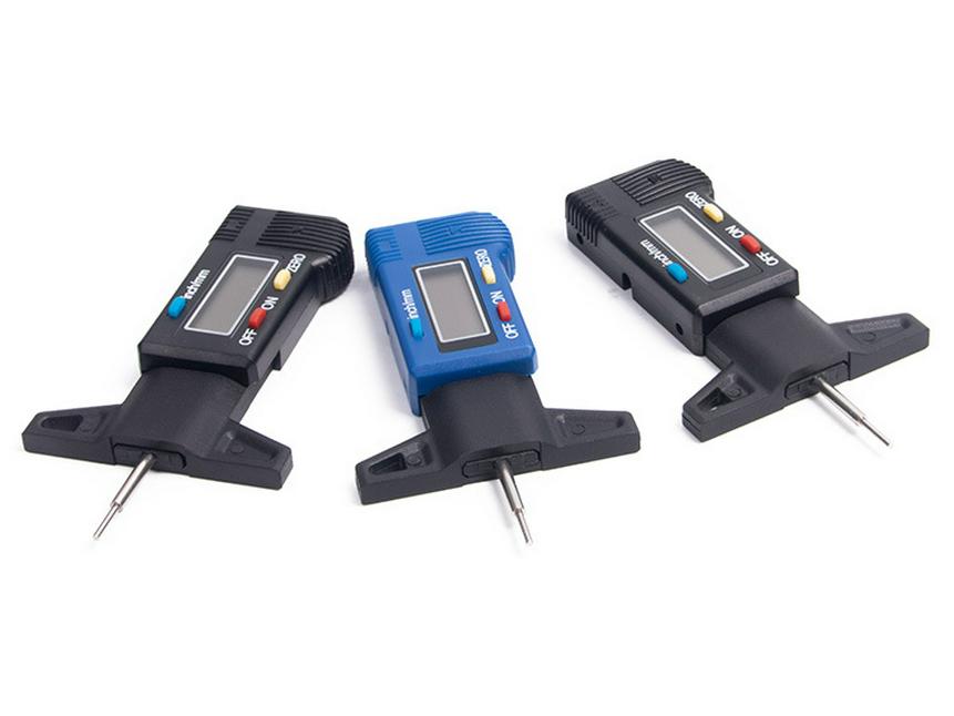 Vysoce přesný digitální měřič hloubky dezénu pneumatik