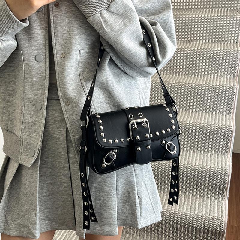 Trendy Punk Style Armpit Bag Large Capacity Underarm Bag Vintage Style Handbag Rivet Design Shoulder Bag For Women
