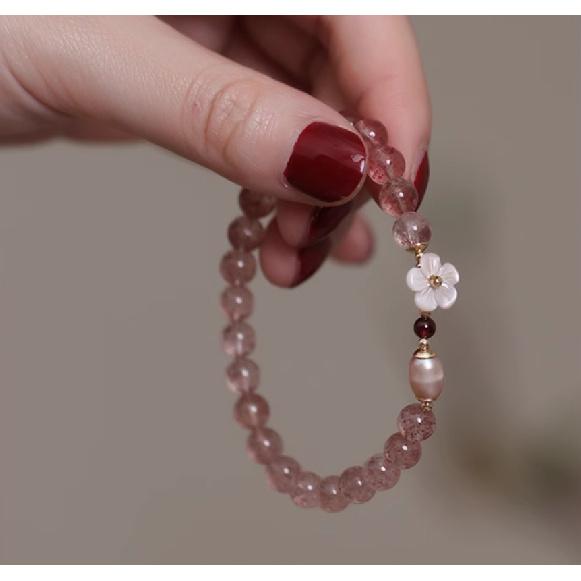 Three-layer strawberry crystal bracelet, light luxury women s pink crystal bracelet, original design multi-layer strawberry crystal bracelet Peach Blossom Strawberry