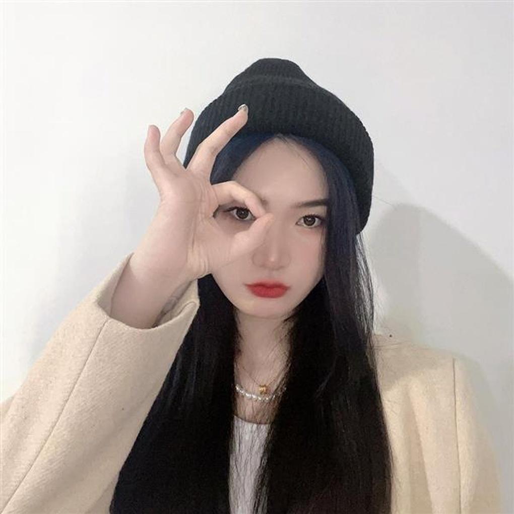 Basic Knit Beanie (Black)