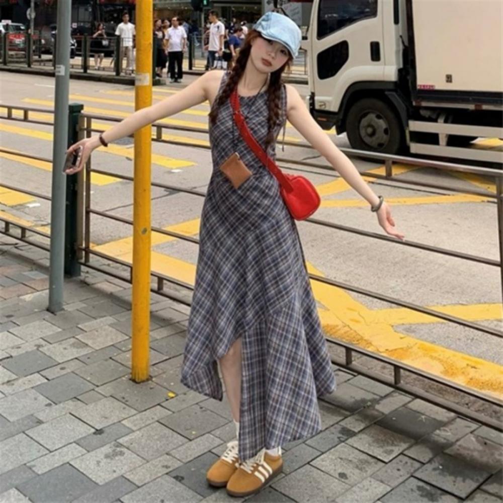 New Arrivals Open Run Women Unbalance Check Pattern Flare Sleeveless Long Dress