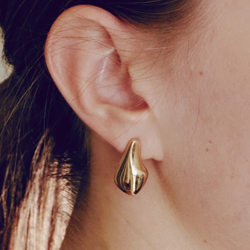 YUSOWA DUNE SMALL EARRING (2COLOR)