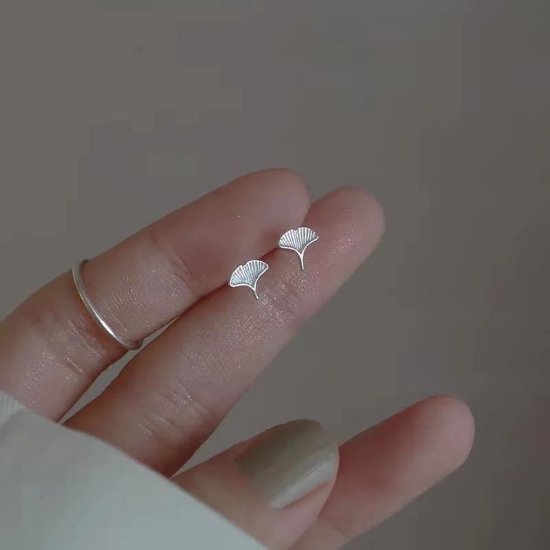 New Minimalism Earring 925 Silver Needle Allergic Protection Mini Small Heart Stud Earrings for Women Girls Jewellery
