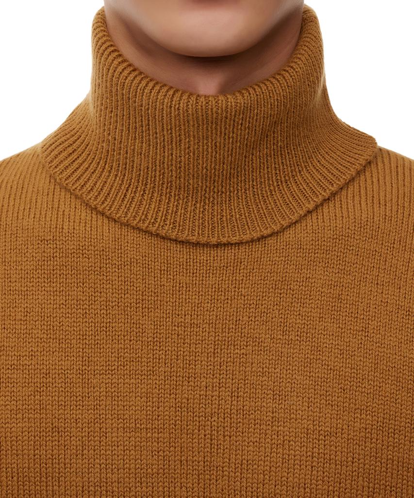 PEREGRINE Makers Stitch Polo Neck Sweater Wheat / Wj 71038