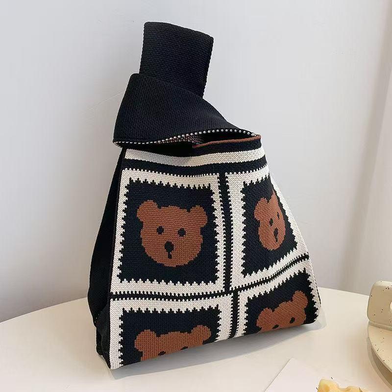 Festive Knit Souvenir Tote: Versatile Casual Handbag & Classic Storage Bag