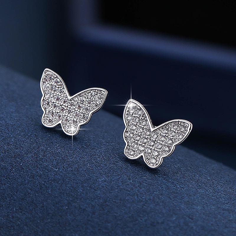 European and American Butterfly Stud Earrings with Exquisite Micro-Paved Shining Diamonds on Copper Needle