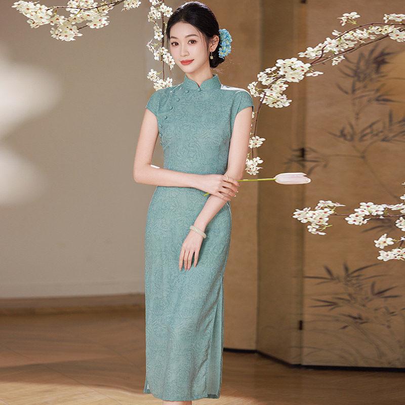 Blue-green national style new Chinese sleeveless long cheongsam improved young 1011 new women's high-end feeling spring and summer