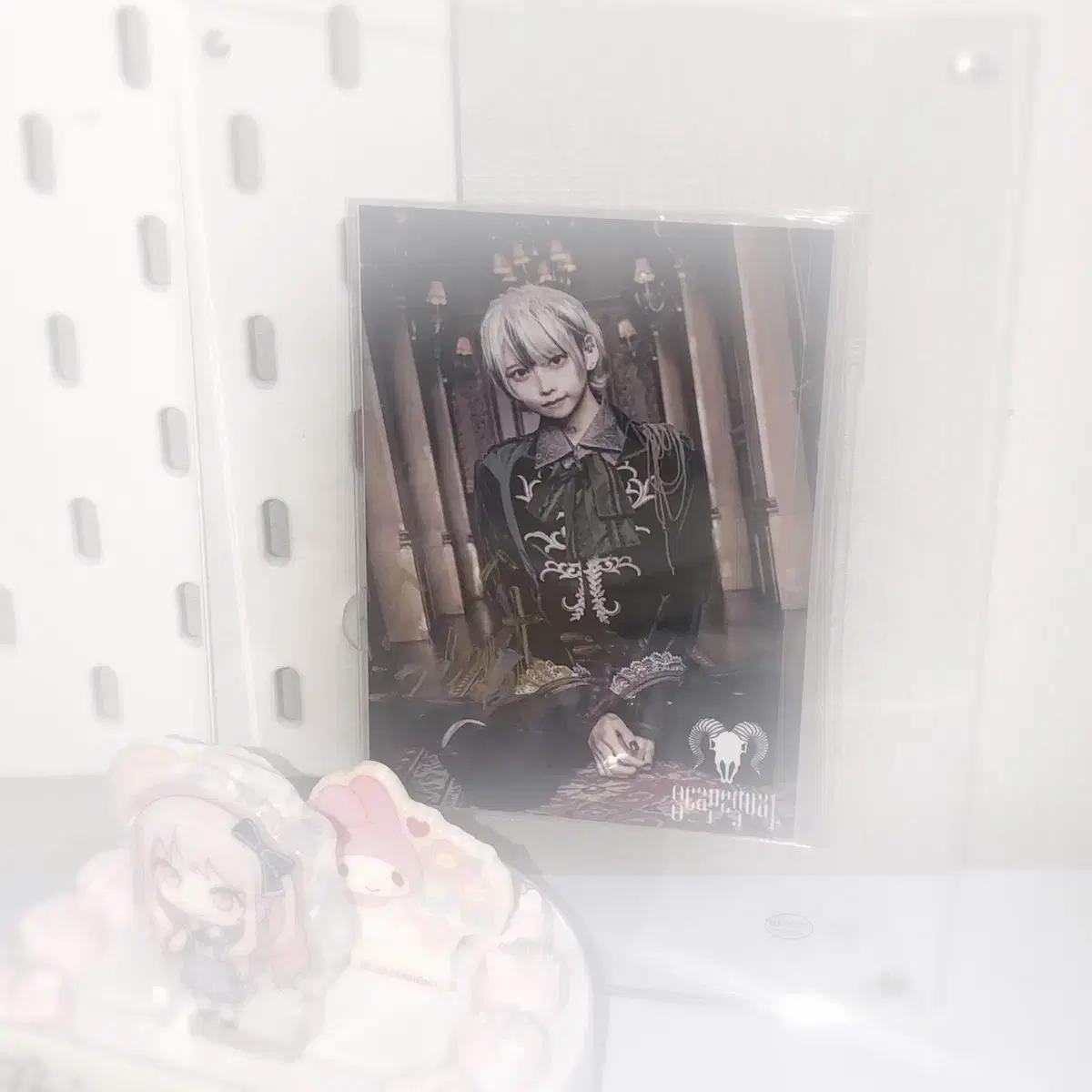 

Labushiku Hayate Sign Postcard