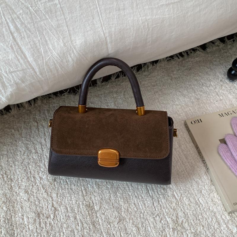

Premium sense retro splicing small bag women s 2025 new trendy shoulder messenger bag fashionable portable small square bag