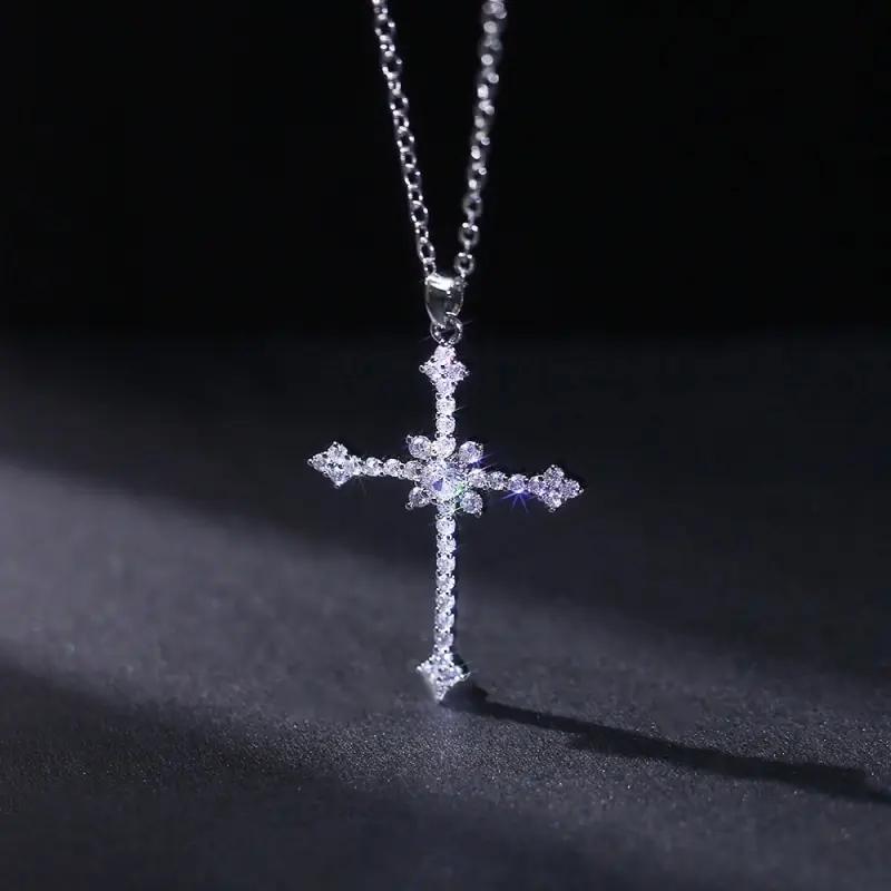 1pcs Imitation White Gold-color Necklace Ladies Cold Wind Full Of Diamonds Star Mango Shining Cross Pendant Jewelry