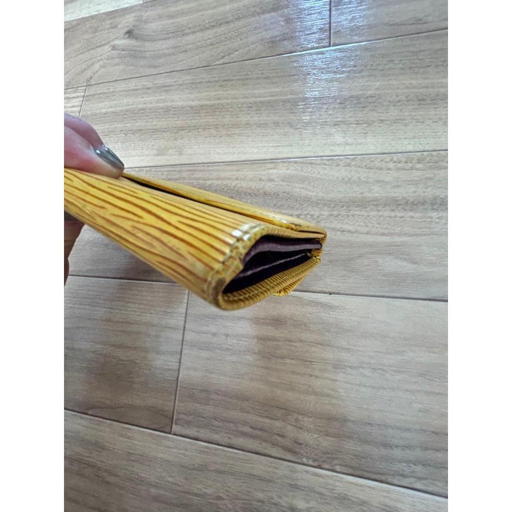 Used LOUIS VUITTON Epi Wallet