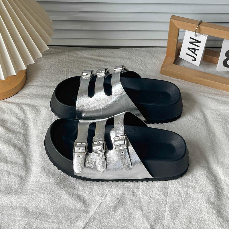 

Шлепанцы на толстой подошве, женские летние 2025, новые модные и универсальные, повседневные пляжные прохладные шлепанцы 39 серебряный