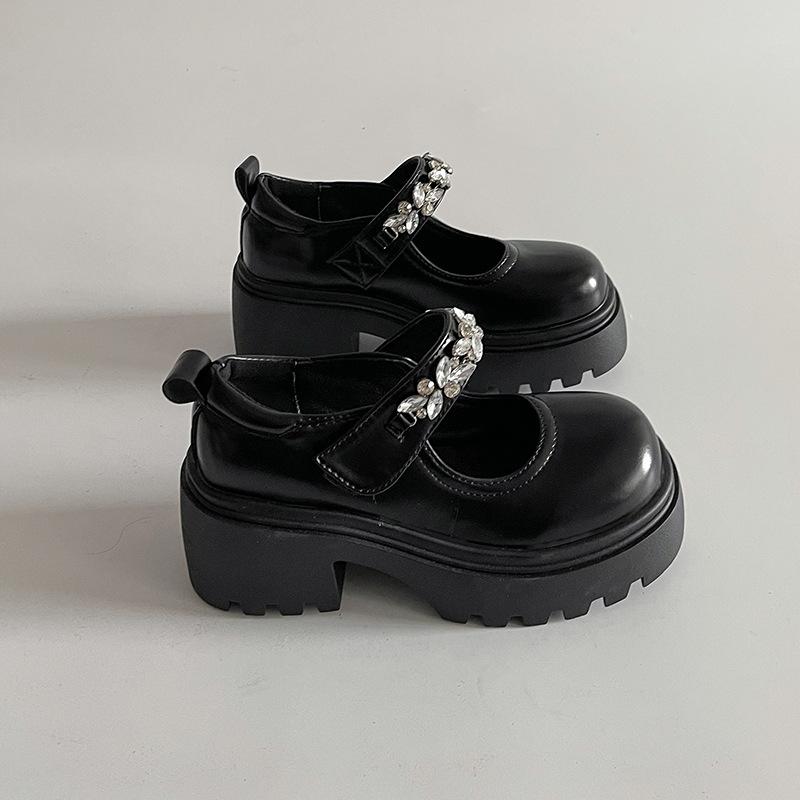 

Rhinestone butterfly versatile small leather shoes women s 2025 spring platform French Velcro thick heel with skirt Le high heels tide 35