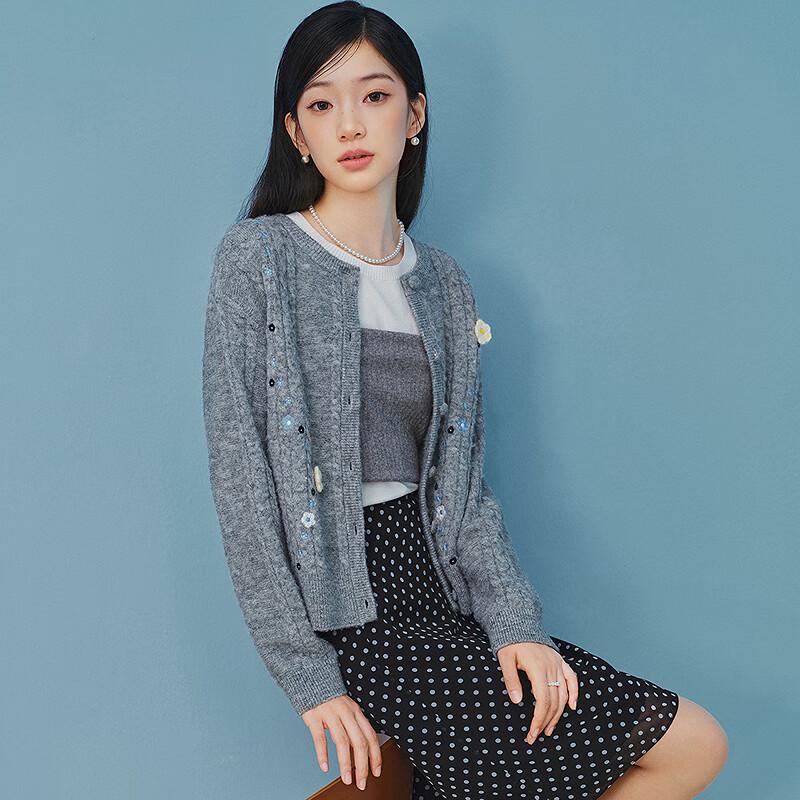 Ledin Women's Embroidered Cable Knit Cardigan