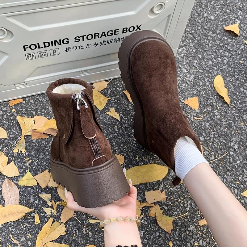 Fashion Winter New Thick Snow Boots Women's Round Head Suede Rivet Back Zipper Anti-slip Wear-resistant Short Boots
