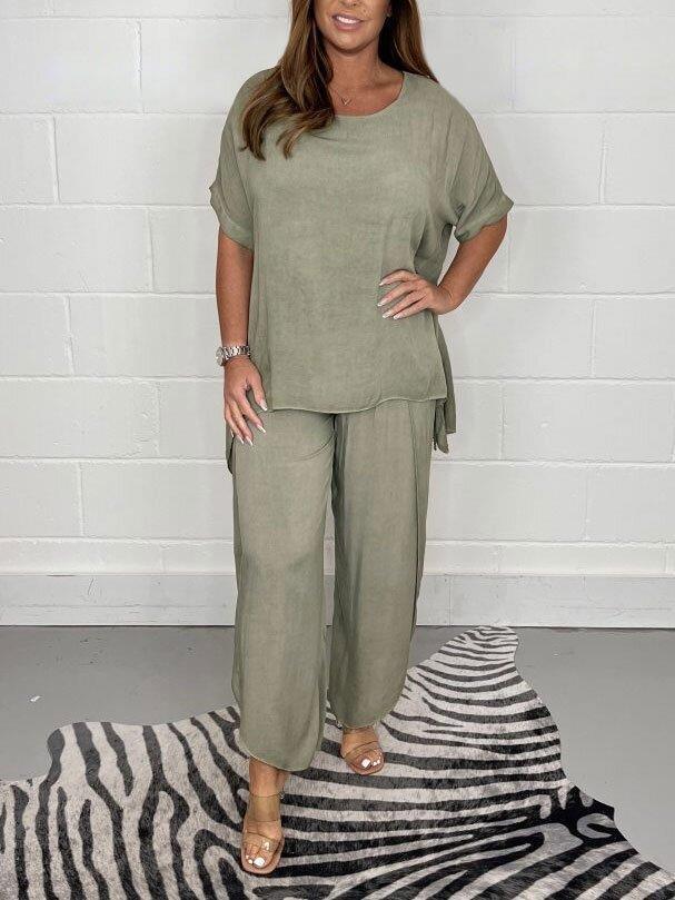 Nuovo set estivo transfrontaliero europeo e americano 2025, completo casual ampio alla moda tinta unita da donna