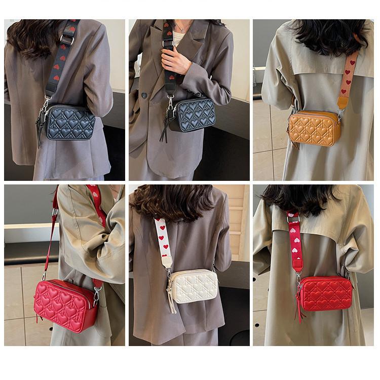 IELGY Ladies White Embroidered Thread Fashion Wide Shoulder Strap Crossbody Small Square Bag