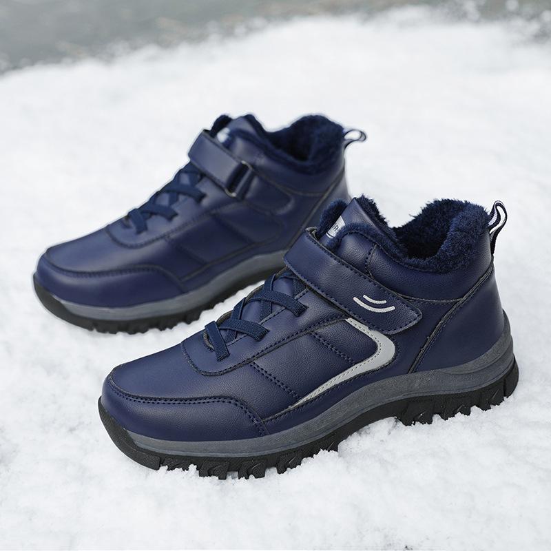 Stepping shoes winter new velvet thickened warm sports shoes casual outdoor large size parents cotton shoes mother shoes