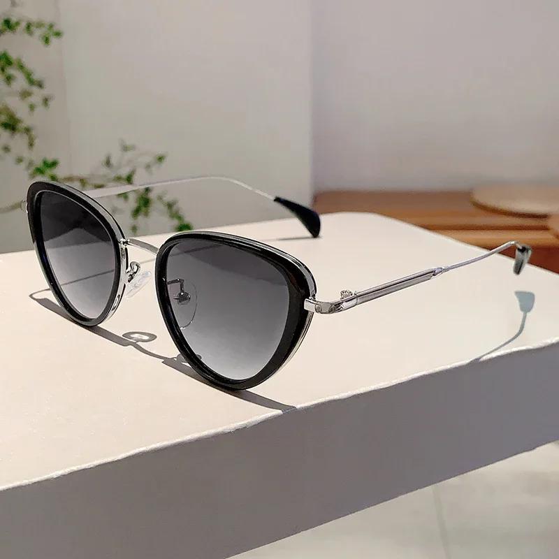 Vintage Cat Eye Decor Sunglasses Women New Stylish Gradient Shades Trendy Luxury Brand Retro Design Fashion Sun Glasses