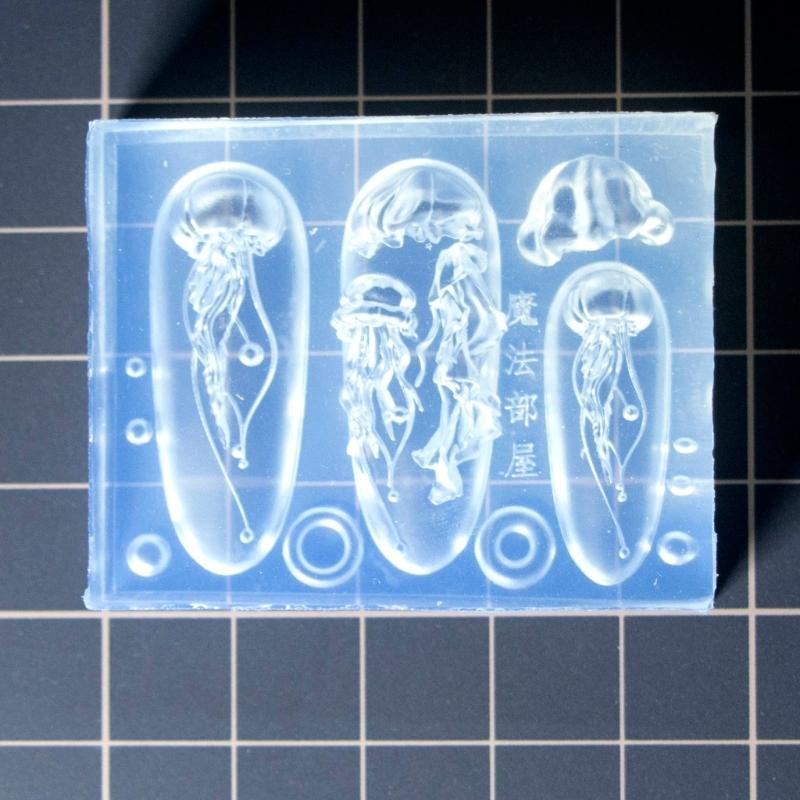 Kreative manet neglekunstformer Silikon dråpeform Negldekorasjonsformer Unike manikyrformer Silikon