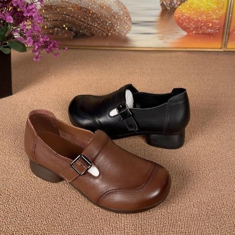 Women's Leather Mary Jane Shoes Comfortable Chunky Heel Casual Pumps with Buckle Strap